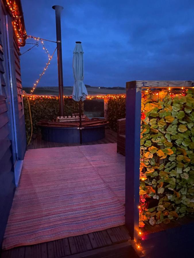 Gamrie Croft B&B Accommodation With Hot Tub מראה חיצוני תמונה